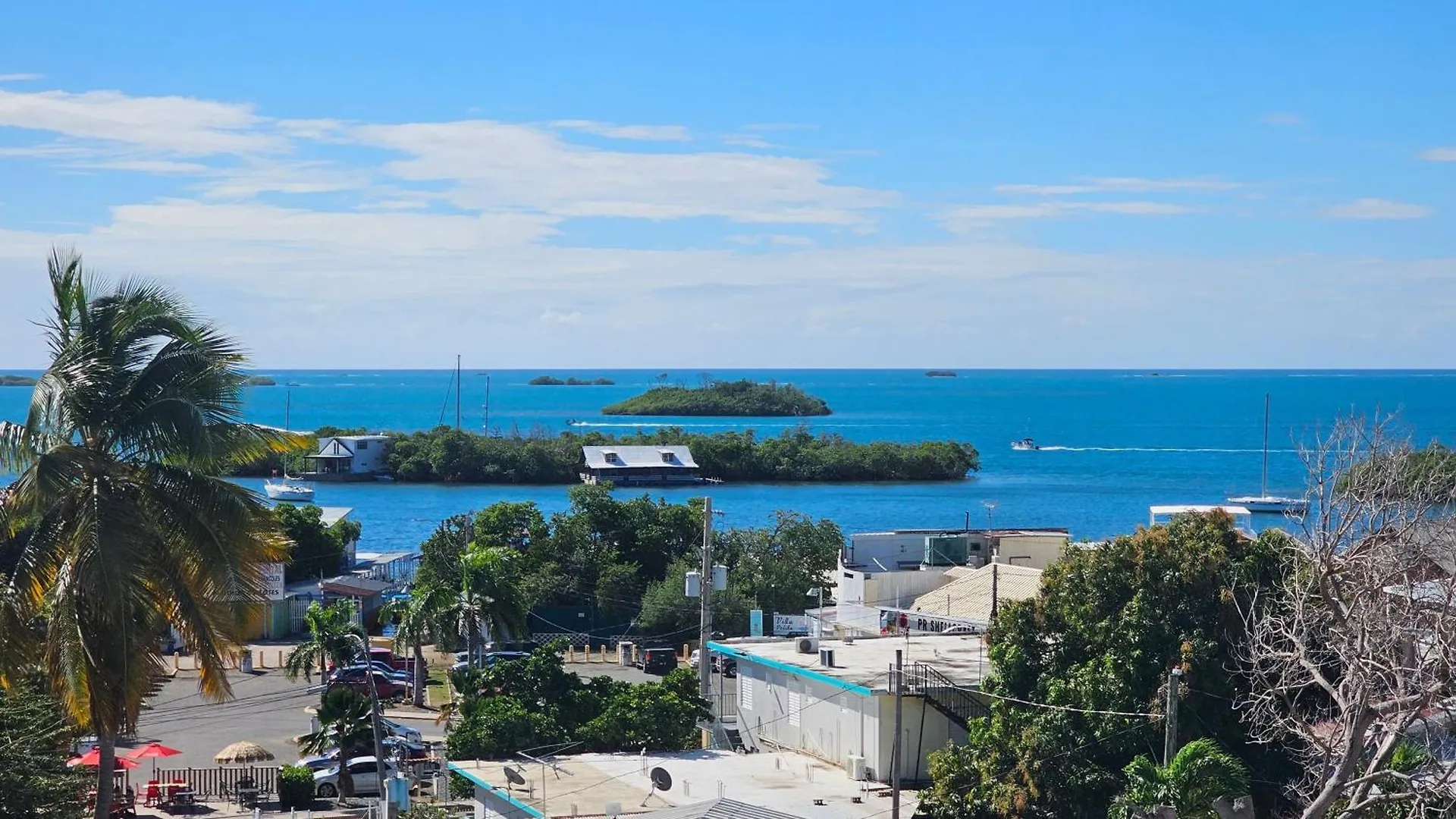 Parguera Suites Lajas