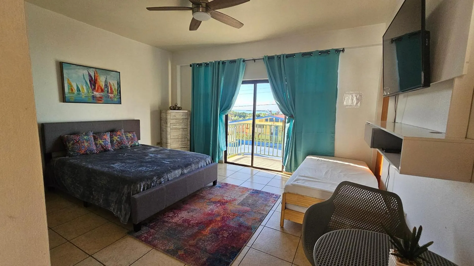 Parguera Suites Lajas